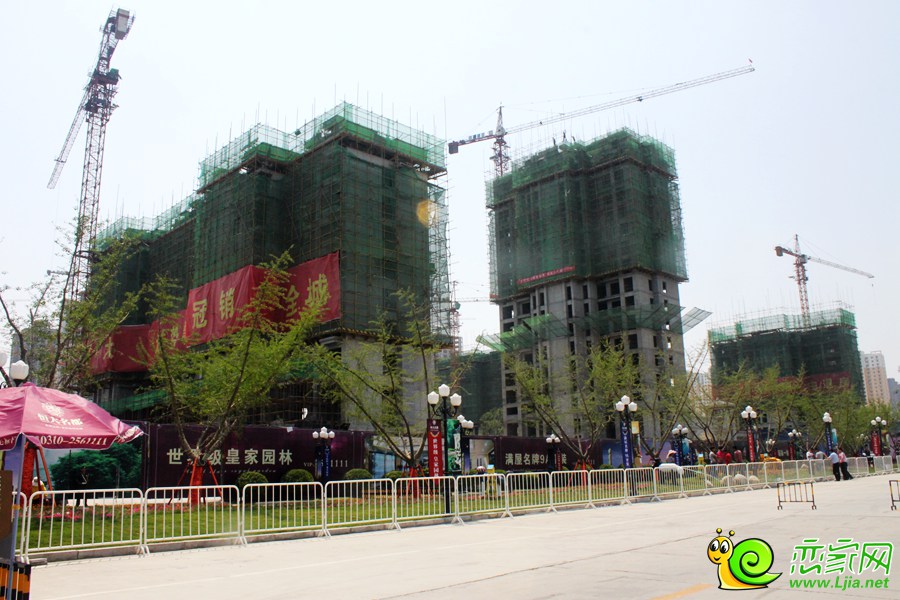 恒大名都工地實(shí)景圖（2015.06.18）