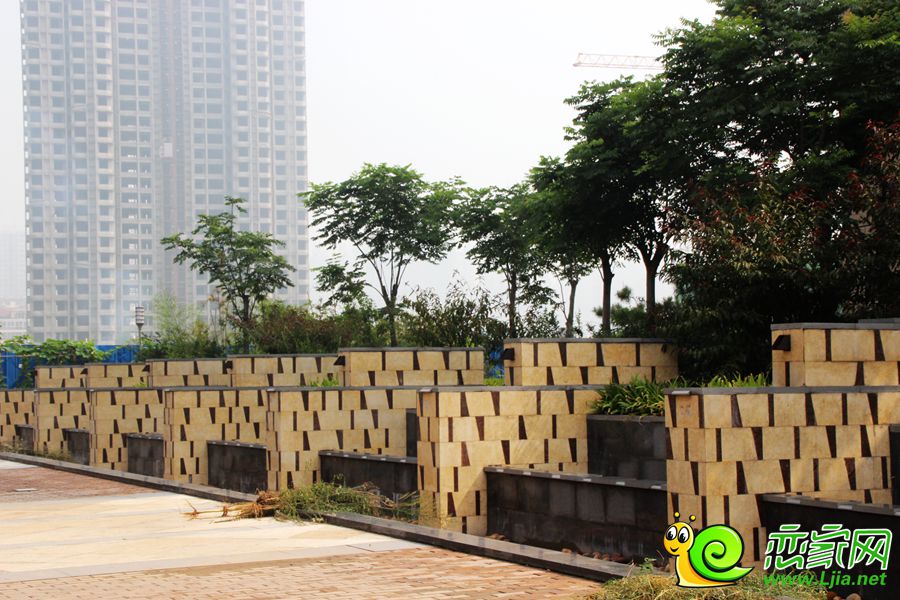 拉德芳斯北區(qū)園林實景圖