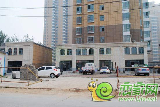漢成華都4號(hào)樓底商實(shí)景圖