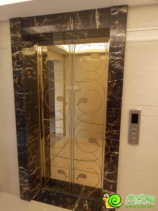 鉑爾縵國際公館頂配電梯