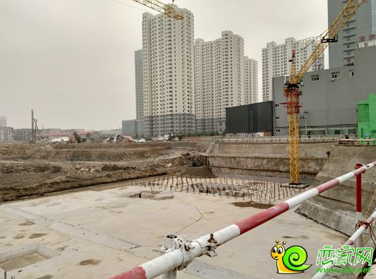 江城首邑施工現(xiàn)場