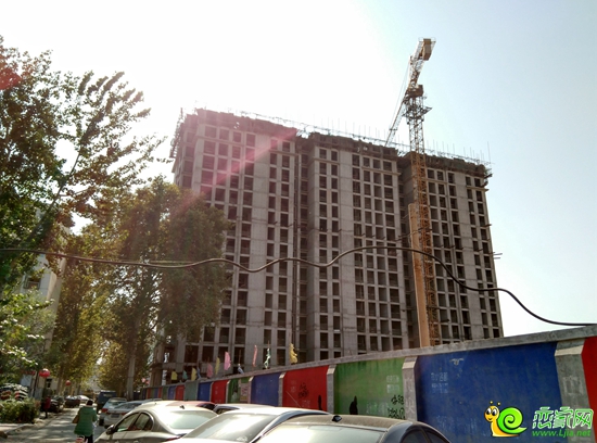 中央名都施工現(xiàn)場