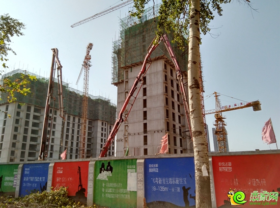 中央名都施工現(xiàn)場