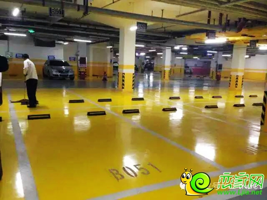 美的城車位之黃色區(qū)域