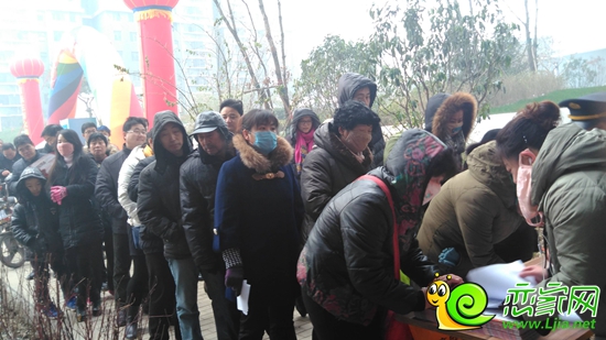 錦繡江南舉行柚子派發(fā)活動