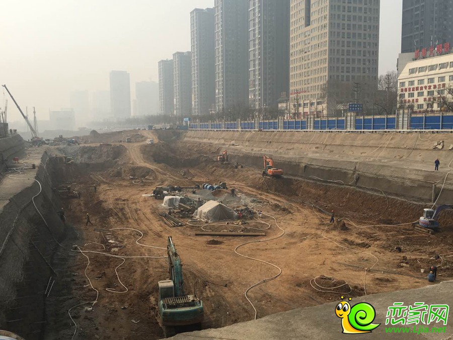 勒泰城施工實景圖