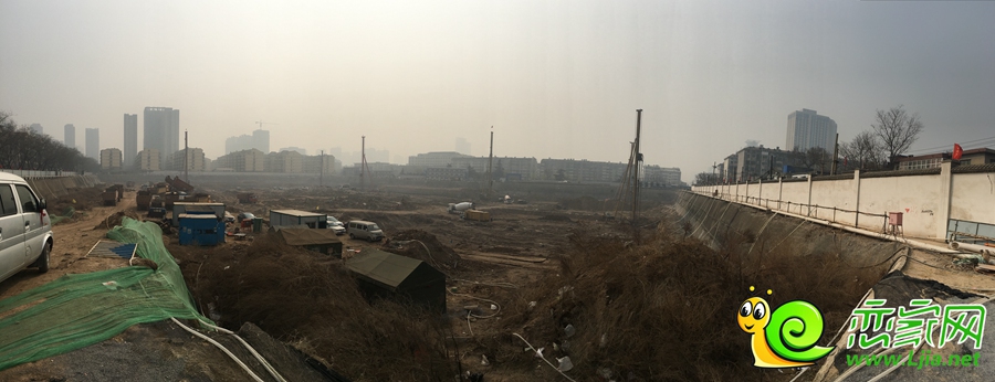 勒泰城工地實景圖