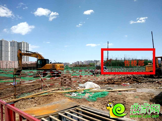 碧桂園天璽售樓部正在建設(shè)當(dāng)中