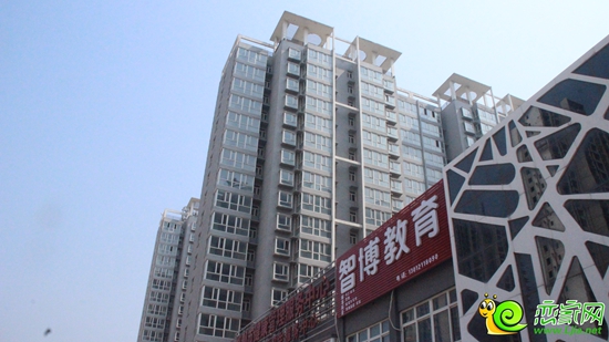一期小區(qū)樓房