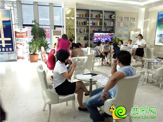 中央名都售樓處實(shí)景圖