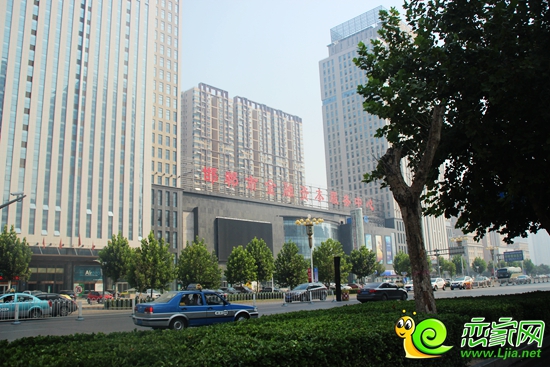 創(chuàng)鑫陽(yáng)光城周邊金融資本服務(wù)中心