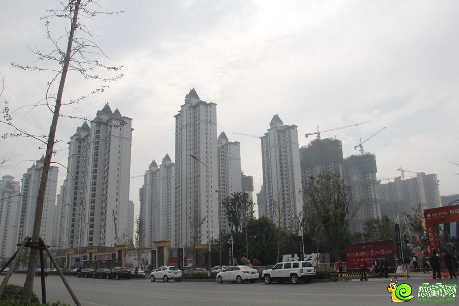 恒大名都樓盤實(shí)景圖（2016.10.1）