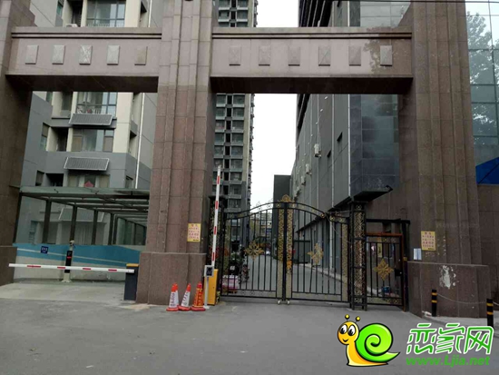 慧谷-鼎盛苑小區(qū)大門(mén)