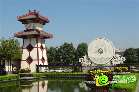 趙苑公園在旁