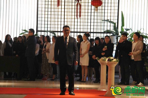 戀家集團郭總步入紅地毯