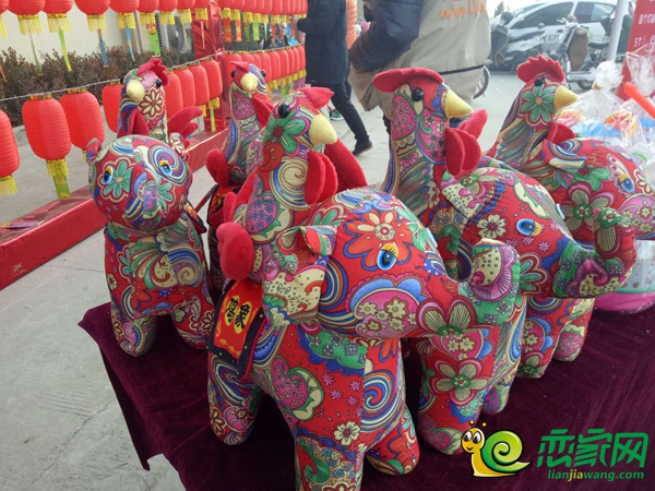 禮品“雞象”如意