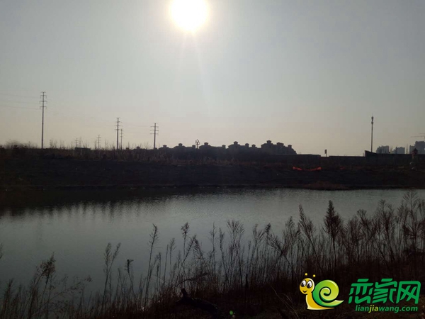 路過的小河