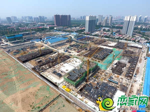 遠(yuǎn)邦花園側(cè)面航拍實(shí)景圖