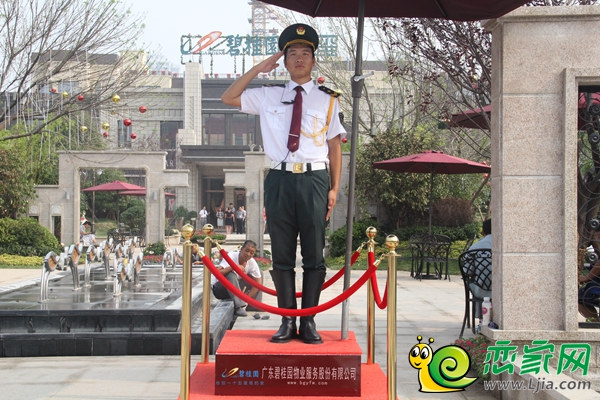 帥哥保安