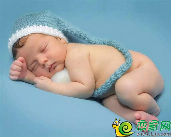 嬰兒
