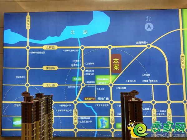 富麗華庭區(qū)域位置