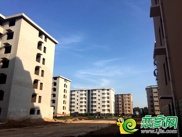 江泉富力城在建樓棟實景圖