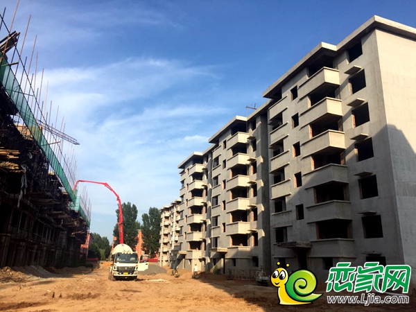 江泉富力城在建樓棟實景圖