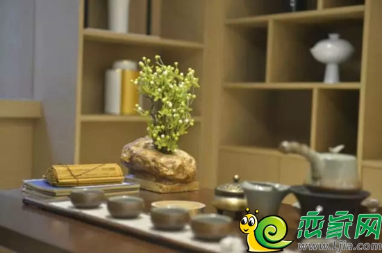 羅蘭春天樣板間裝飾
