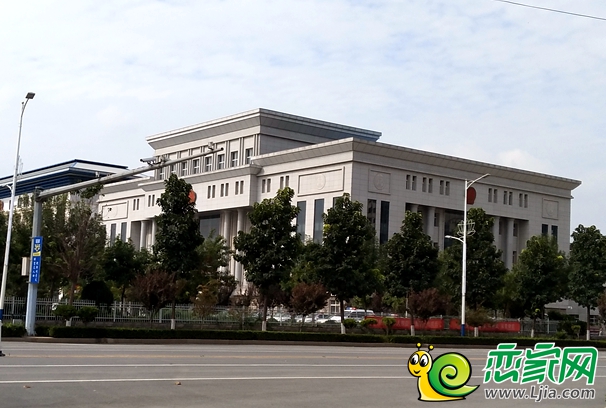 青蓮路上法院實景圖